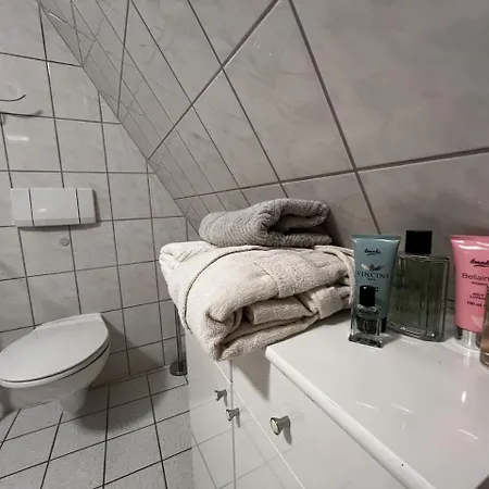 Monteursunterkunft Fuer 7 Personen Διαμέρισμα Halle (Saale)