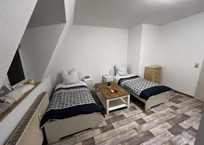 Monteursunterkunft Fuer 7 Personen Appartement *