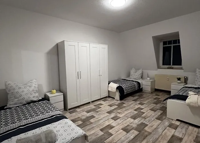 Appartement Monteursunterkunft Fuer 7 Personen *